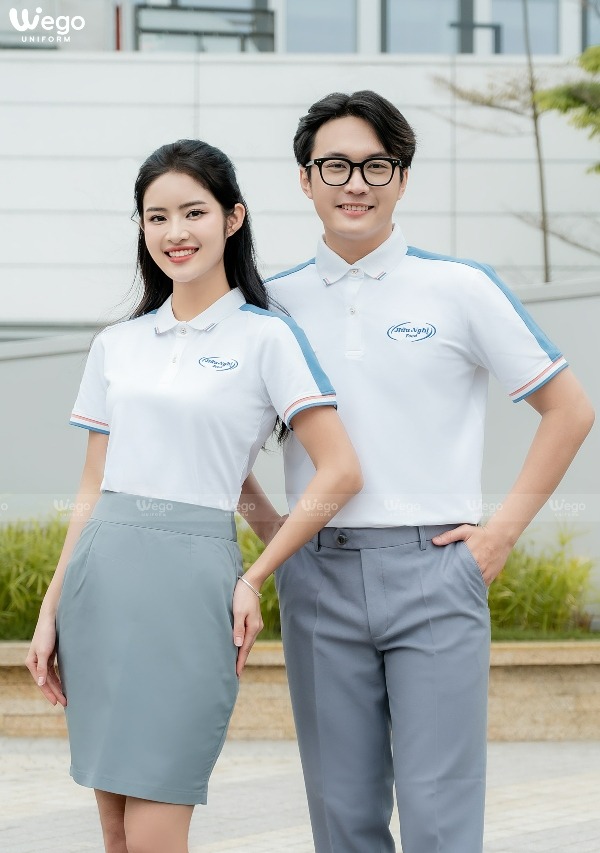 Áo thun phông đồng phục Spring Blooming màu trắng phối xanh