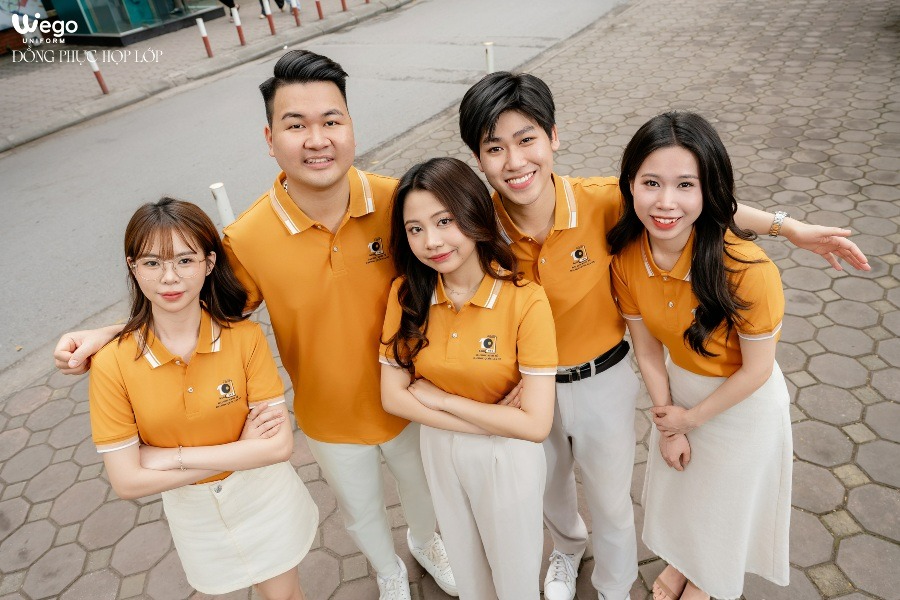 dong phuc hop lop